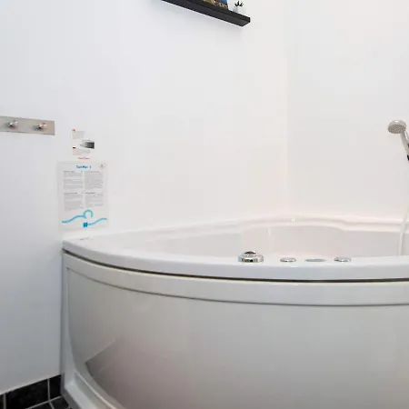 Holiday home Three-bedroom Holiday In Hvide Sande 2 Norre Lyngvig