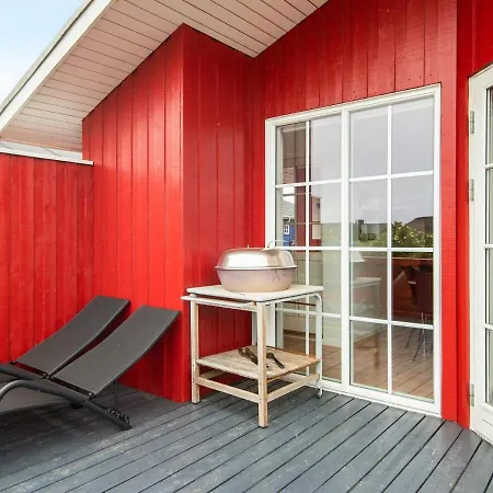 Holiday home Three-bedroom Holiday In Hvide Sande 2 *